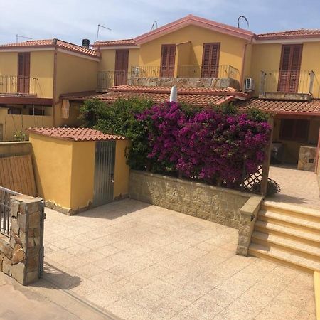 B&B Il Mirto Bianco San Giovanni Suèrgiu エクステリア 写真