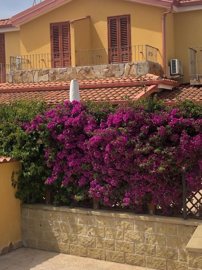 B&B Il Mirto Bianco San Giovanni Suèrgiu エクステリア 写真